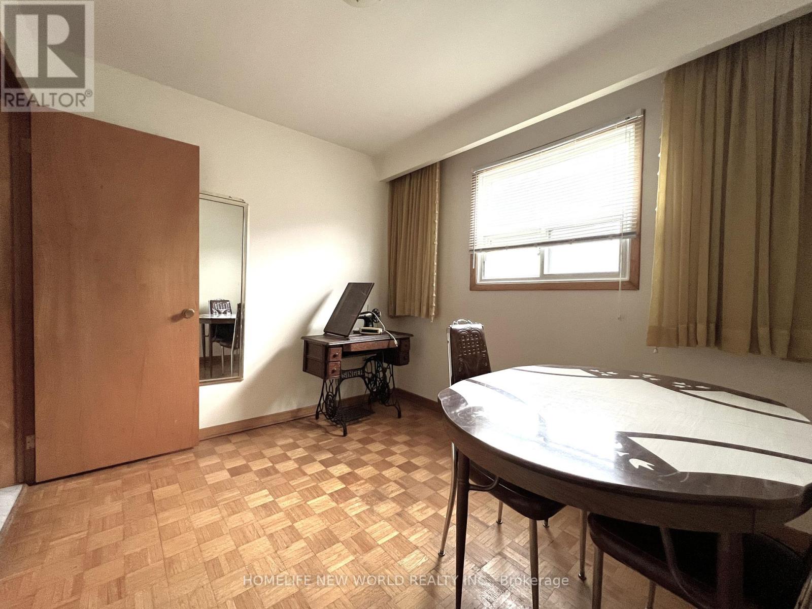 2a Fairglen Avenue, Toronto (L'amoreaux), Ontario  M1T 1G7 - Photo 16 - E12231254