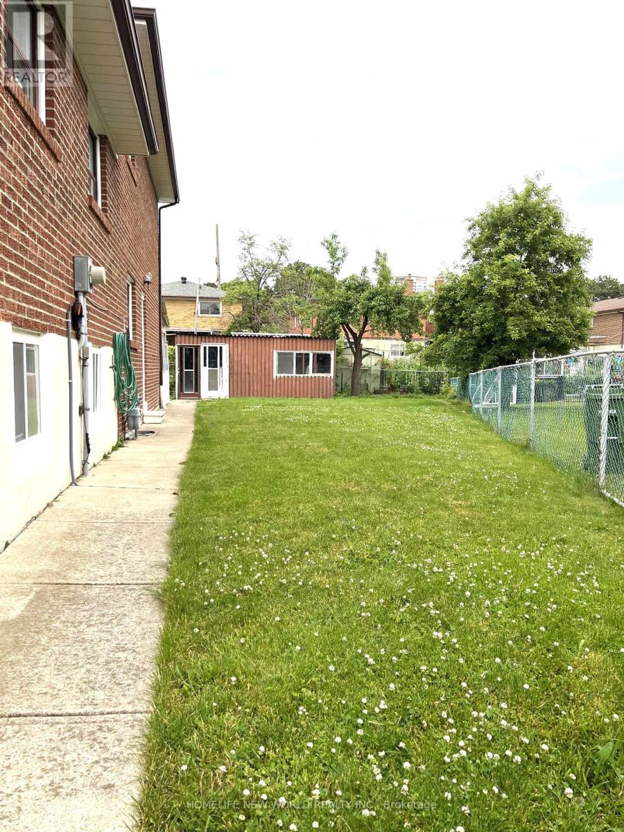 2a Fairglen Avenue, Toronto (L'amoreaux), Ontario  M1T 1G7 - Photo 23 - E12231254