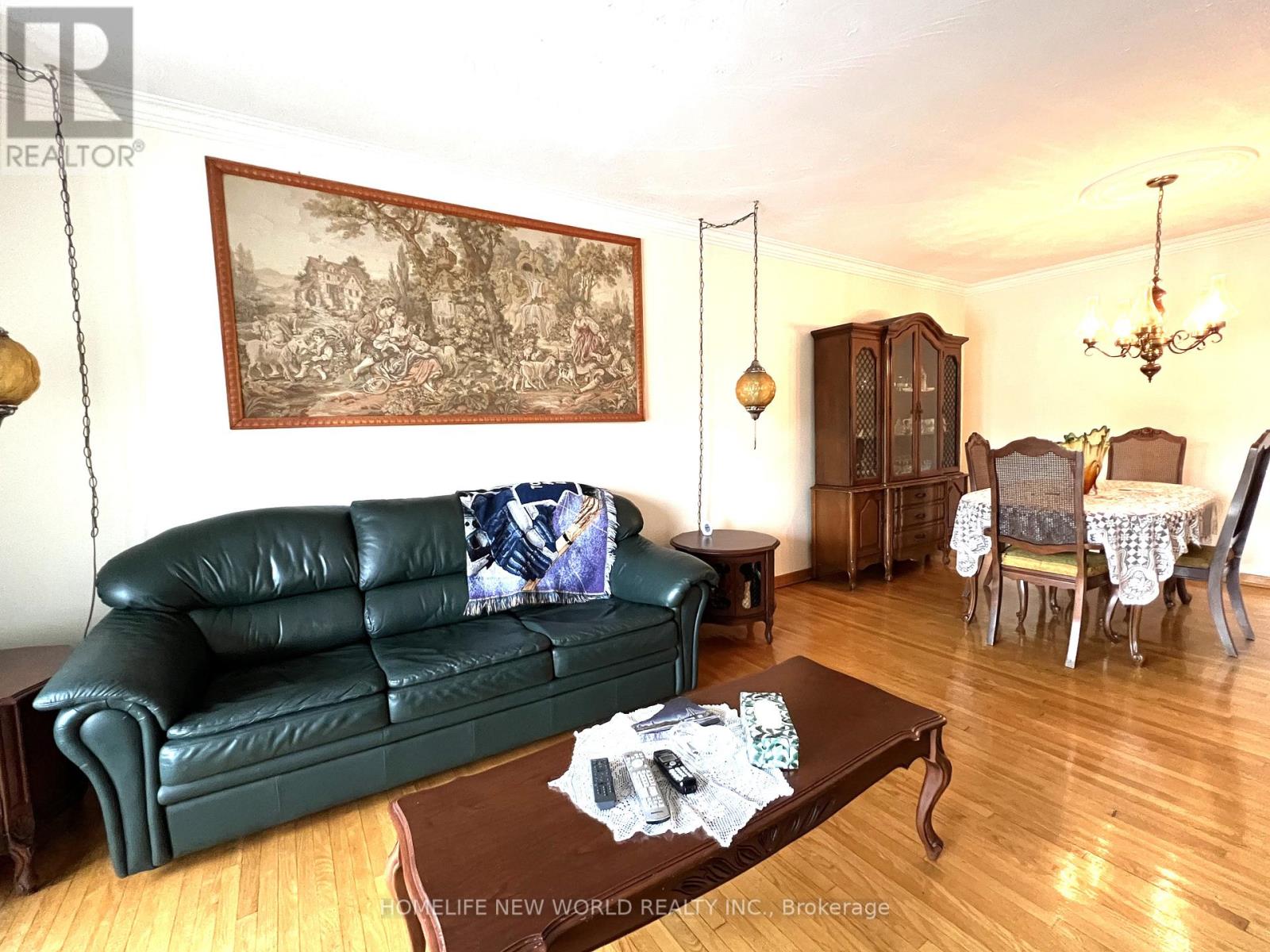 2a Fairglen Avenue, Toronto (L'amoreaux), Ontario  M1T 1G7 - Photo 4 - E12231254