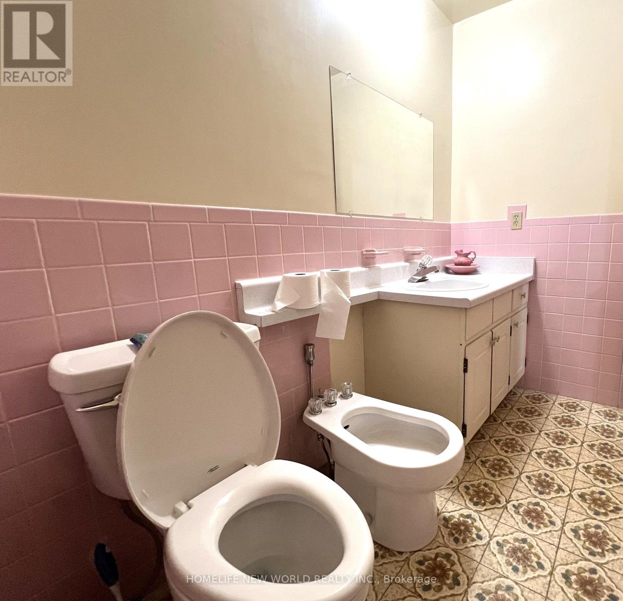 2a Fairglen Avenue, Toronto (L'amoreaux), Ontario  M1T 1G7 - Photo 9 - E12231254