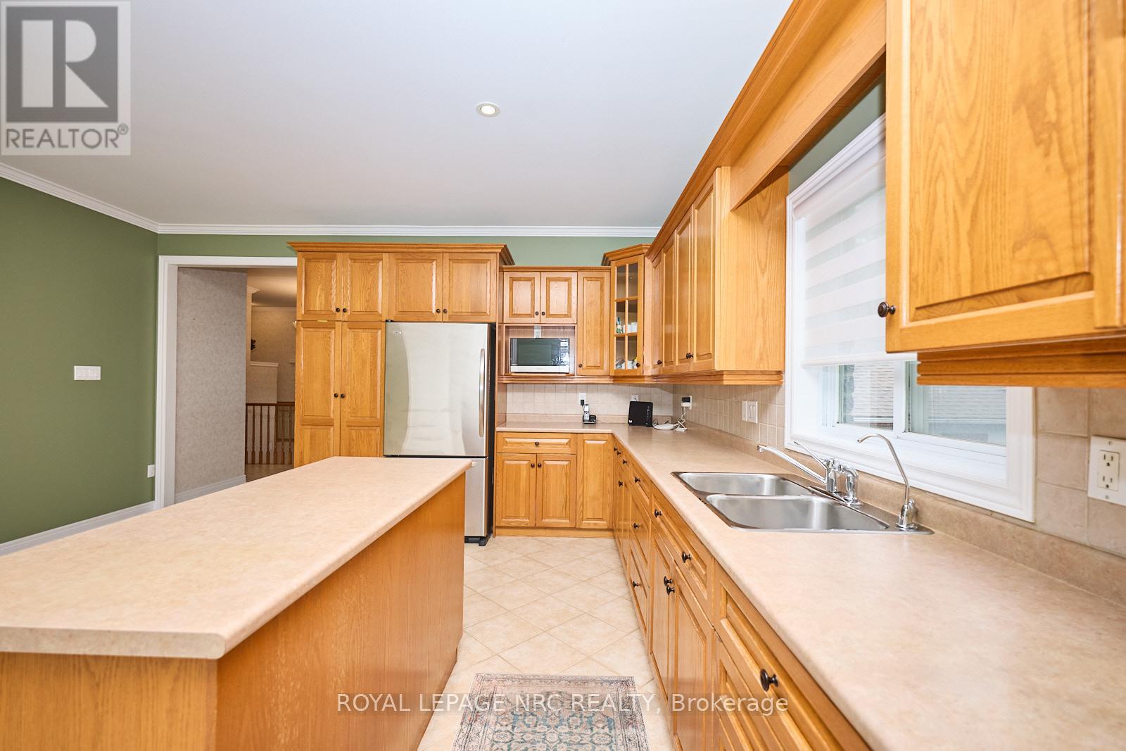4100 Kalar Road, Niagara Falls, Ontario  L2H 1S6 - Photo 13 - X12231269