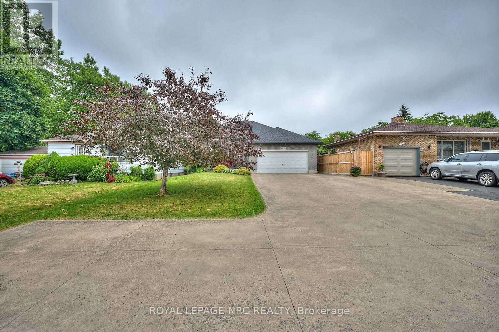 4100 Kalar Road, Niagara Falls, Ontario  L2H 1S6 - Photo 2 - X12231269