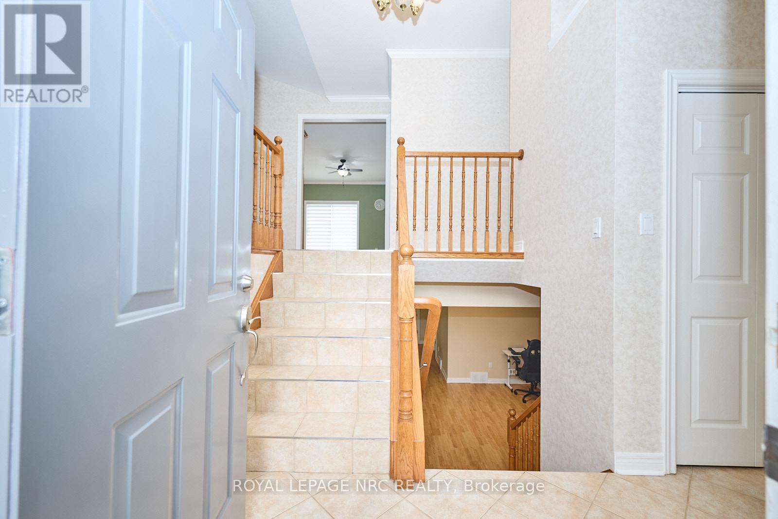 4100 Kalar Road, Niagara Falls, Ontario  L2H 1S6 - Photo 4 - X12231269