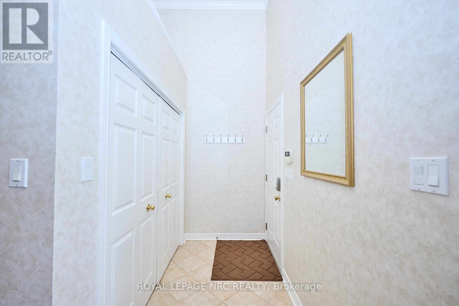 4100 Kalar Road, Niagara Falls, Ontario  L2H 1S6 - Photo 5 - X12231269