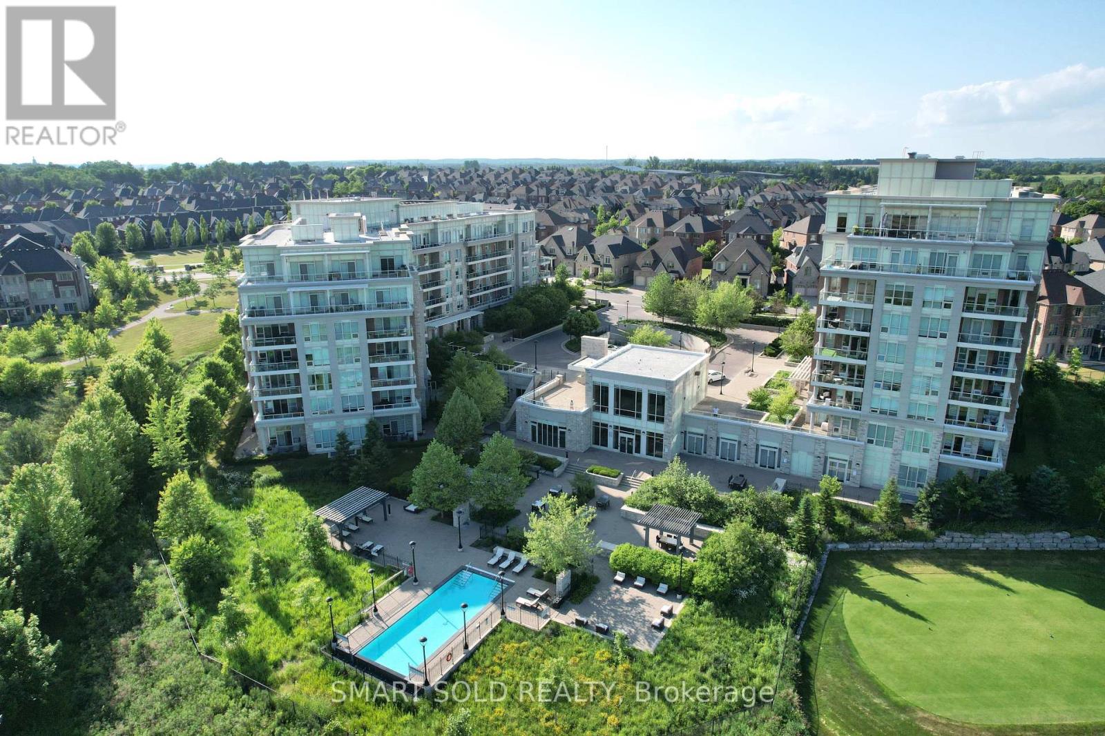 Property at 606 - 15 STOLLERY POND CRESCENT image 2