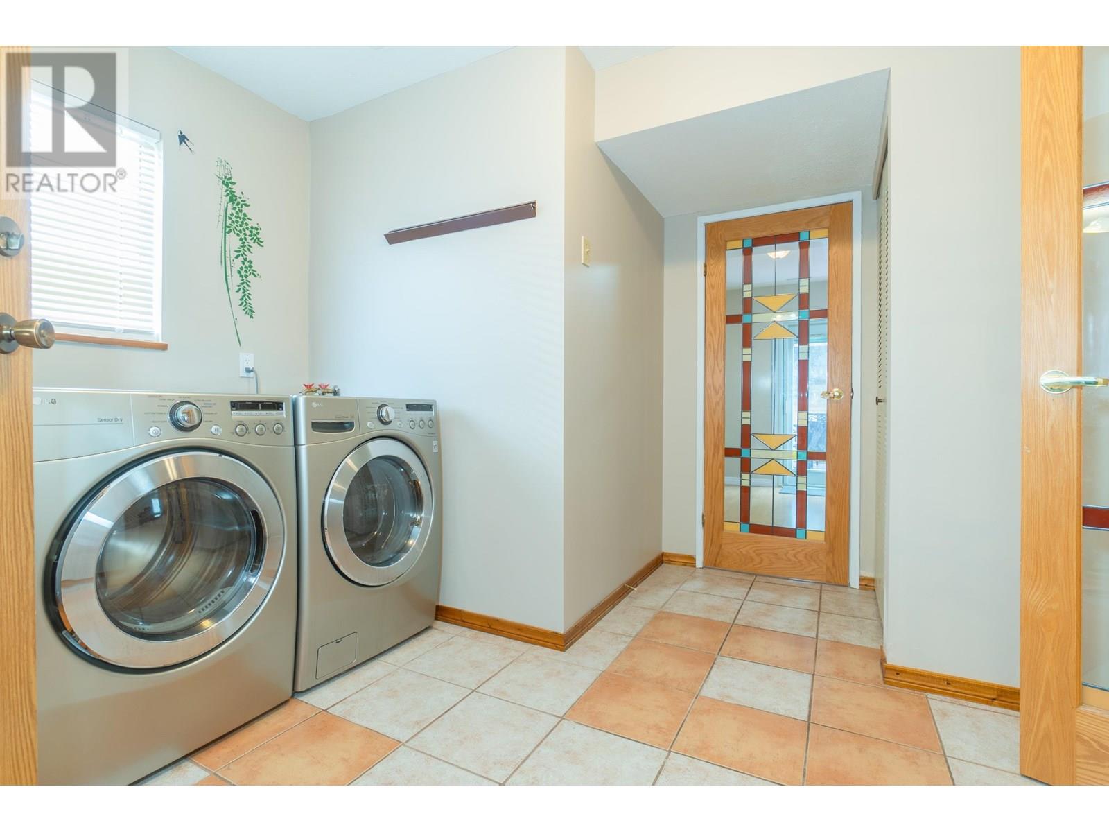 1426 Gabriola Drive, Coquitlam, British Columbia  V3E 2B8 - Photo 25 - R3017629