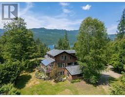 912 Riondel Road, riondel, British Columbia
