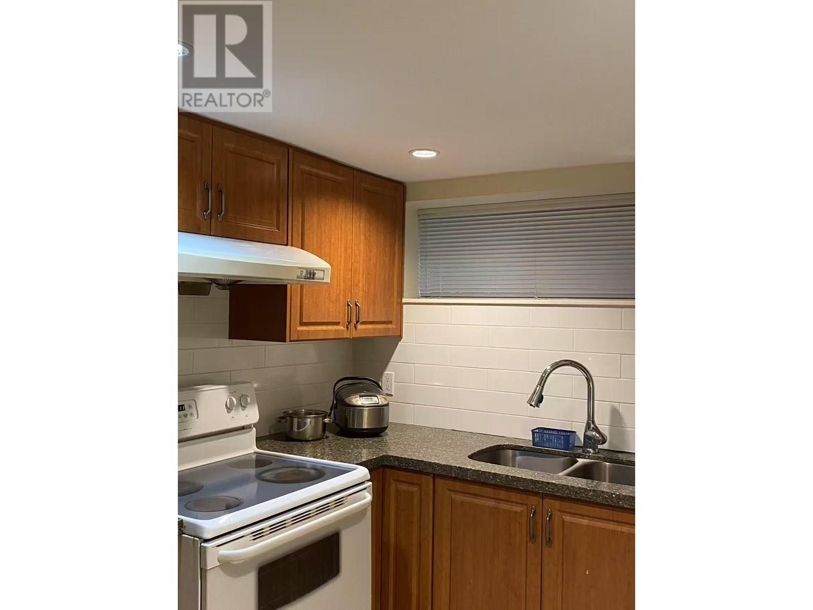 Listing Picture 21 of 36 : 6485 ADERA STREET, Vancouver / 溫哥華 - 魯藝地產 Yvonne Lu Group - MLS Medallion Club Member