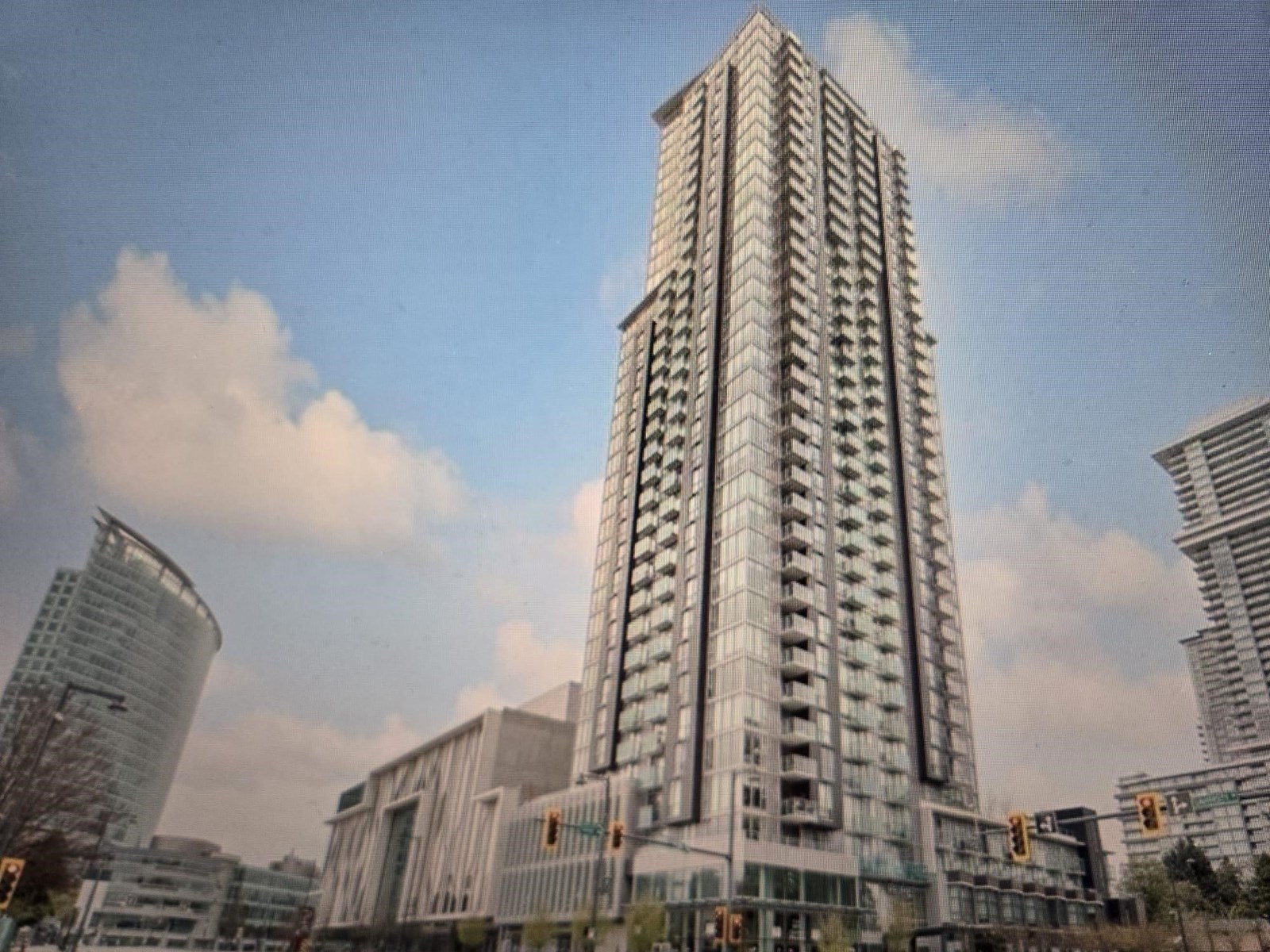 1208 13438 CENTRAL AVENUE, Surrey, British Columbia