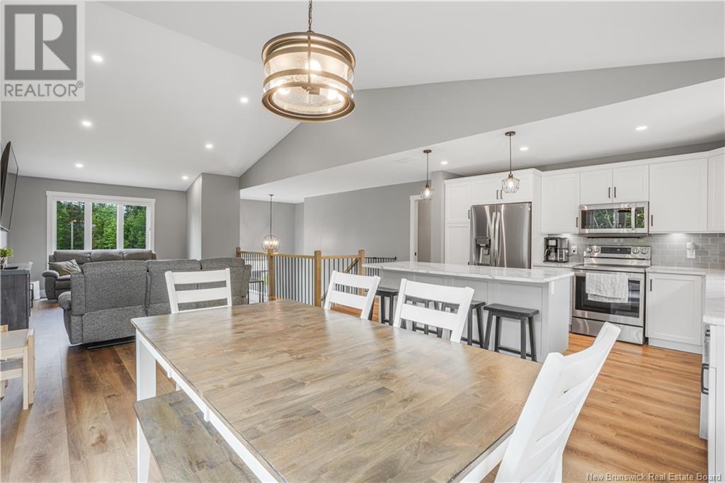 Property at 112 Shields Street image 4