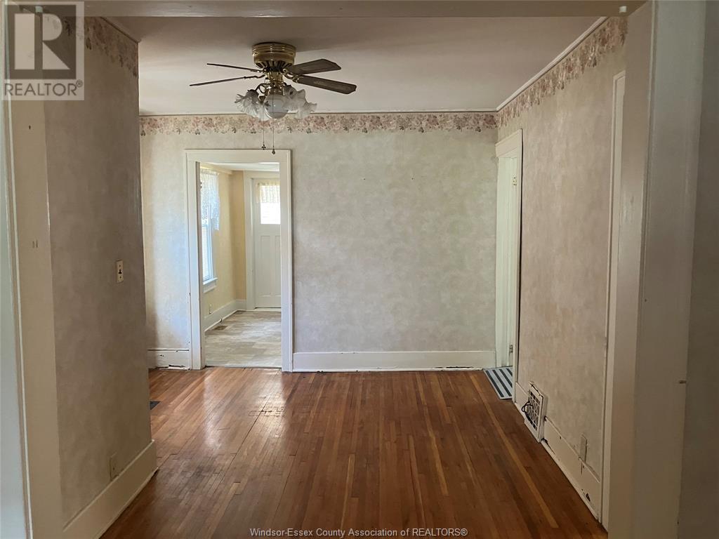 1024 Campbell Avenue, Windsor, Ontario  N9B 2J3 - Photo 10 - 25015509