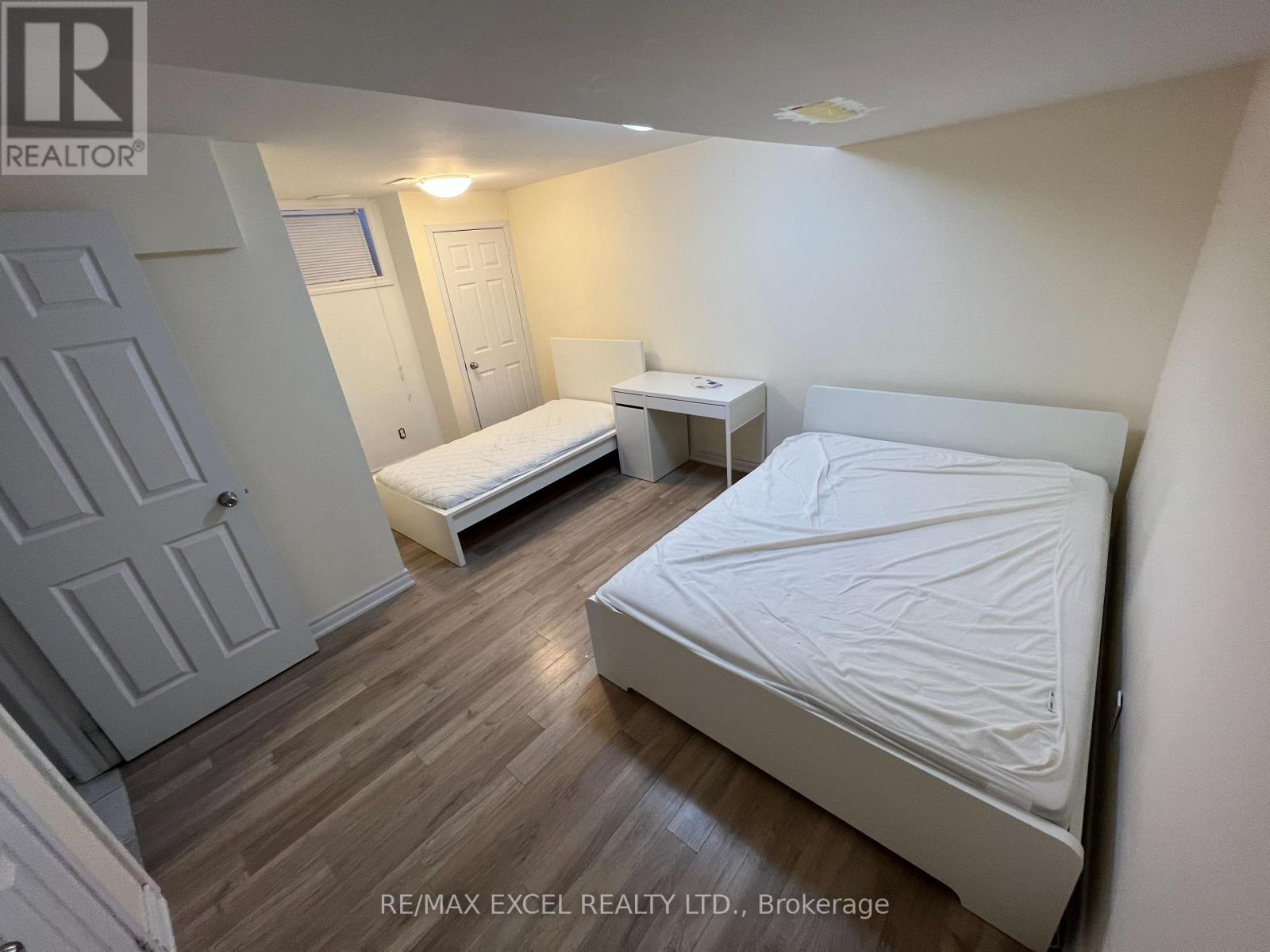 16 Boake Street, Toronto, Ontario  M3J 0B6 - Photo 15 - W12231288