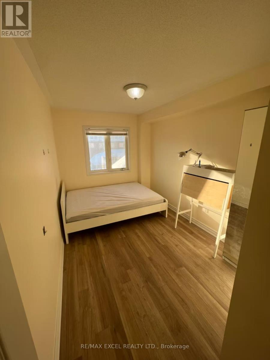 16 Boake Street, Toronto, Ontario  M3J 0B6 - Photo 13 - W12231288