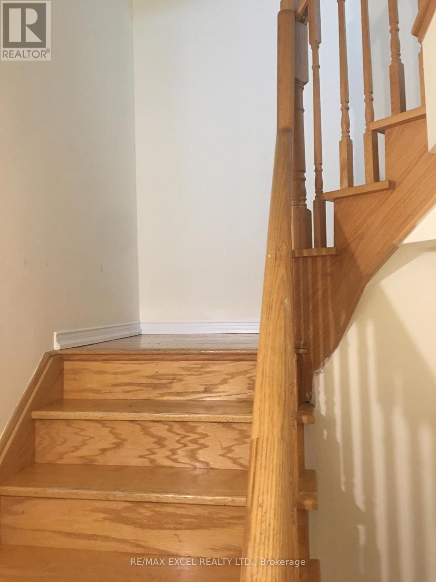 16 Boake Street, Toronto, Ontario  M3J 0B6 - Photo 8 - W12231288