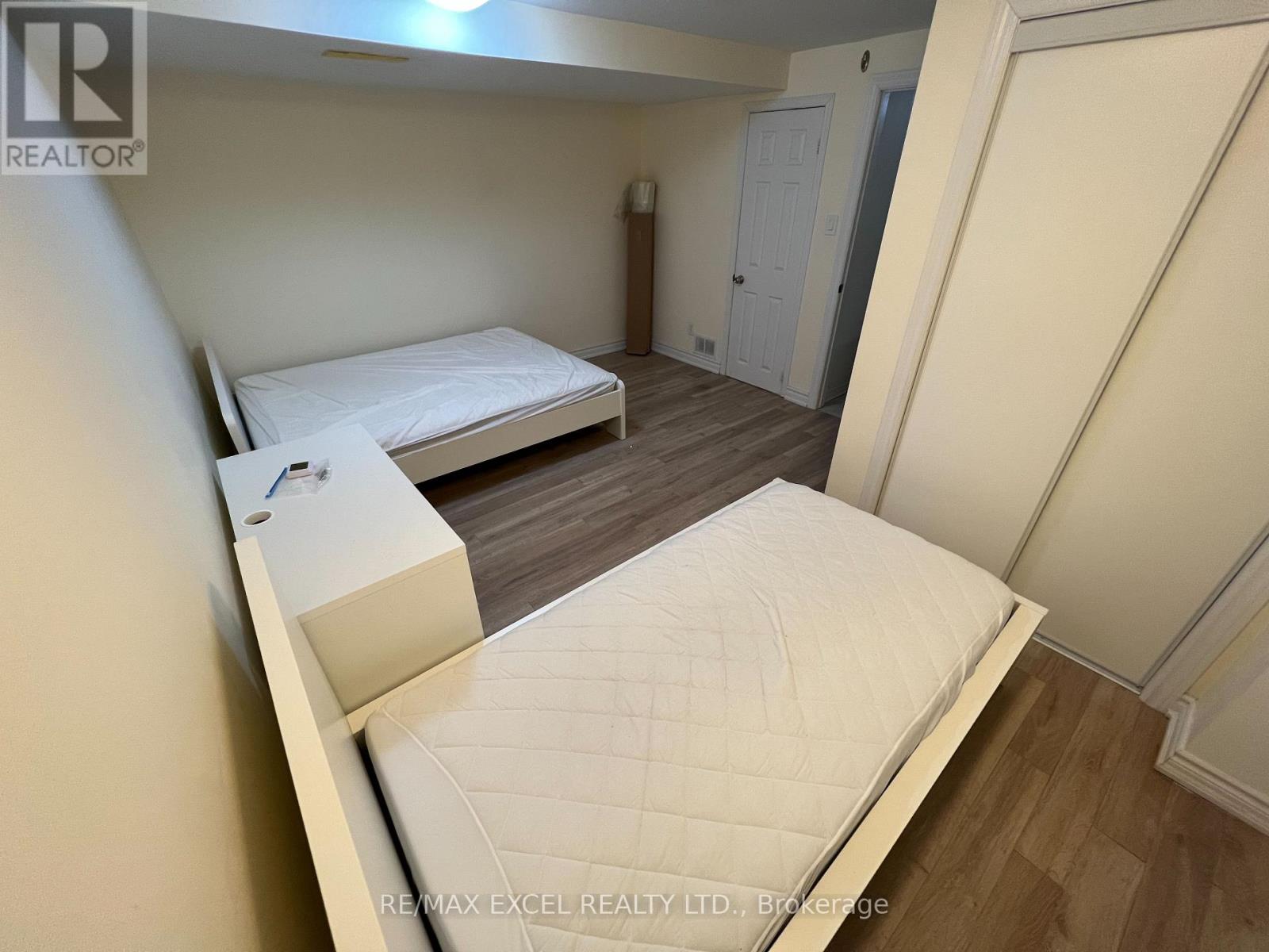 16 Boake Street, Toronto, Ontario  M3J 0B6 - Photo 27 - W12231288