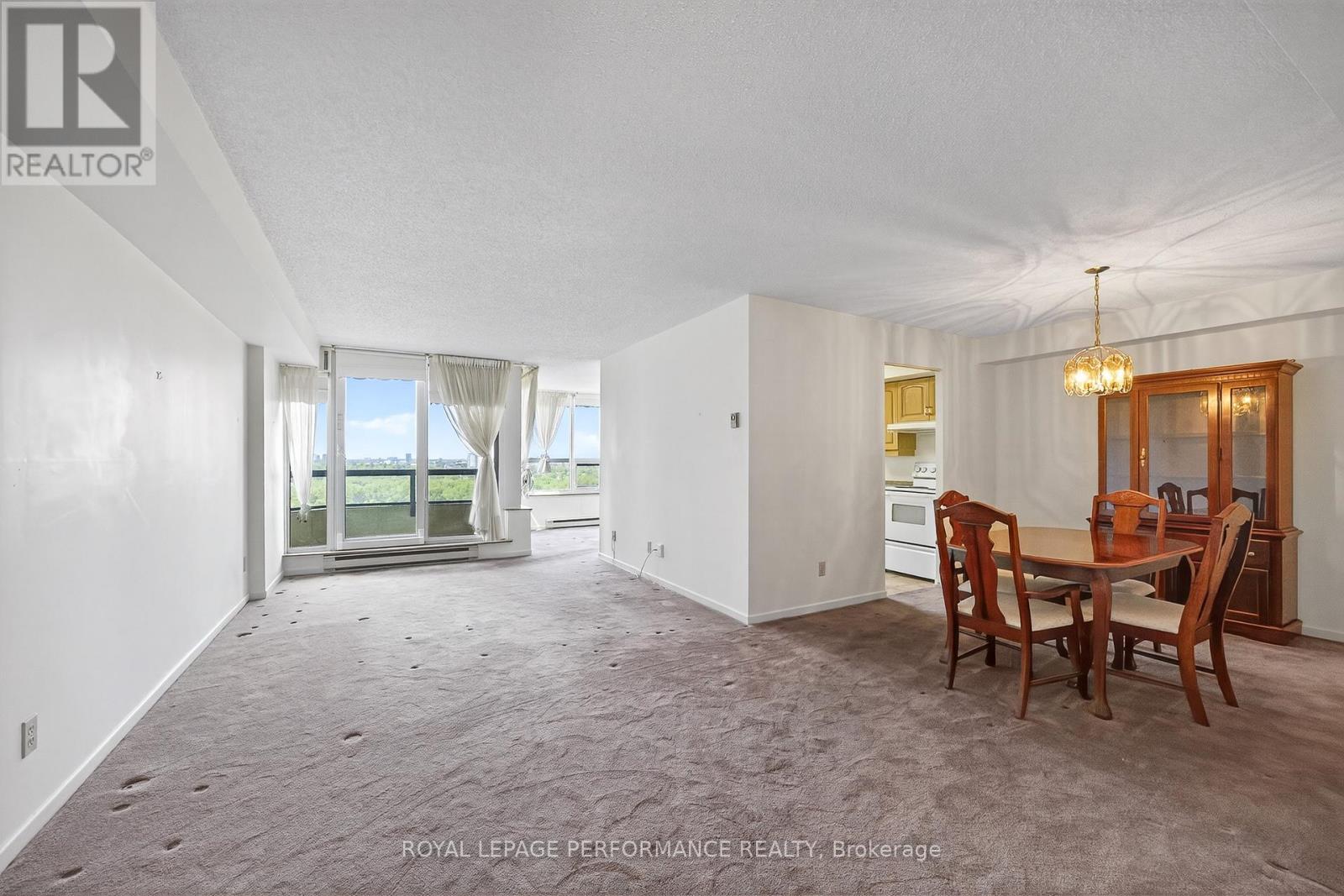 2006 - 1500 Riverside Drive, Ottawa, Ontario  K1G 4J4 - Photo 18 - X12231358