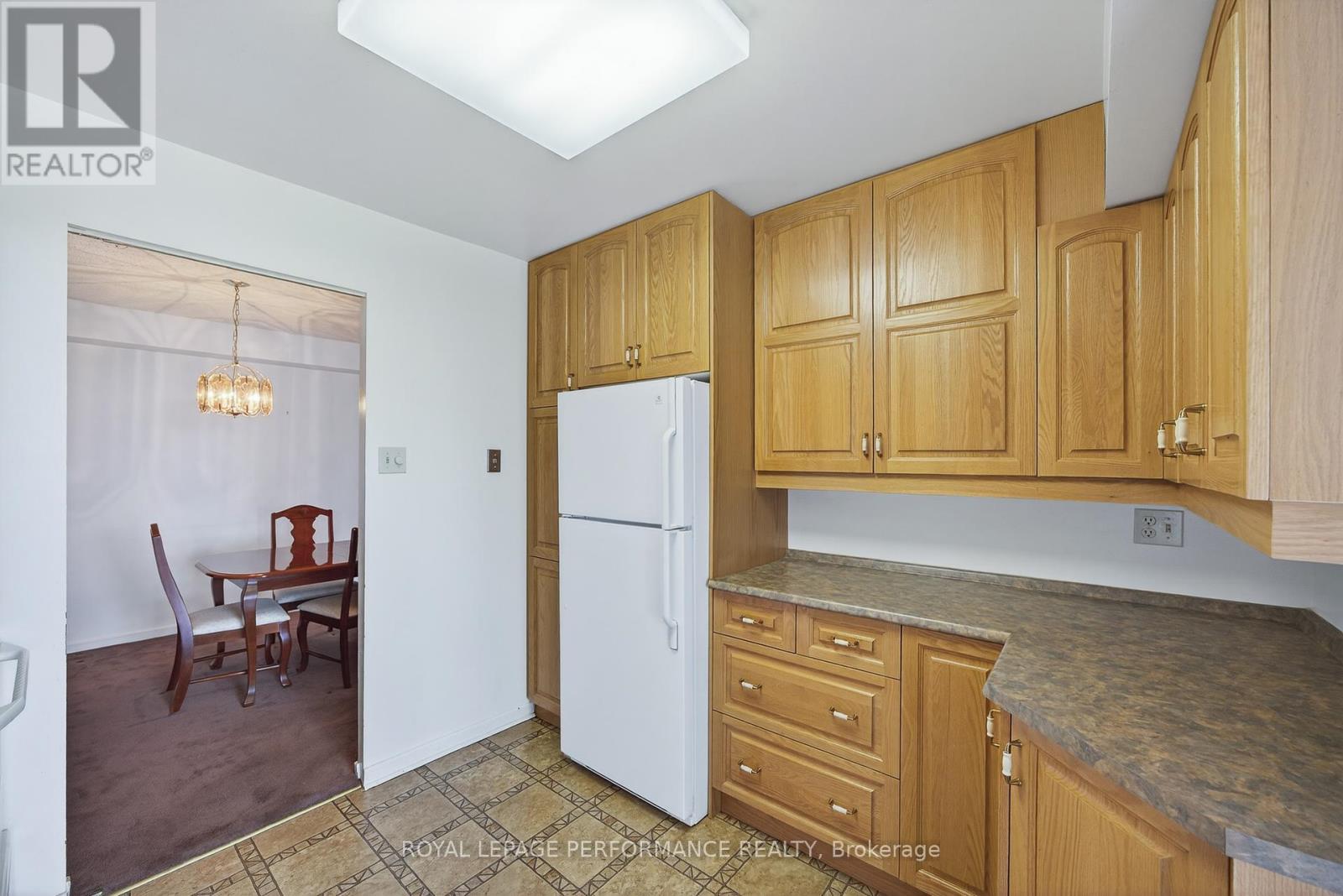2006 - 1500 Riverside Drive, Ottawa, Ontario  K1G 4J4 - Photo 28 - X12231358