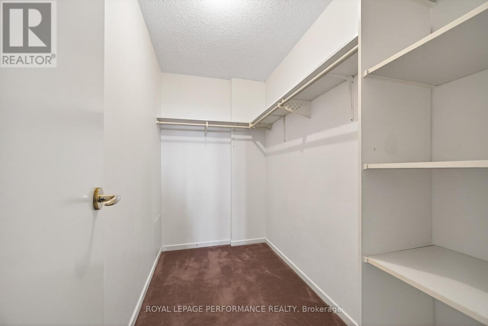 2006 - 1500 Riverside Drive, Ottawa, Ontario  K1G 4J4 - Photo 34 - X12231358
