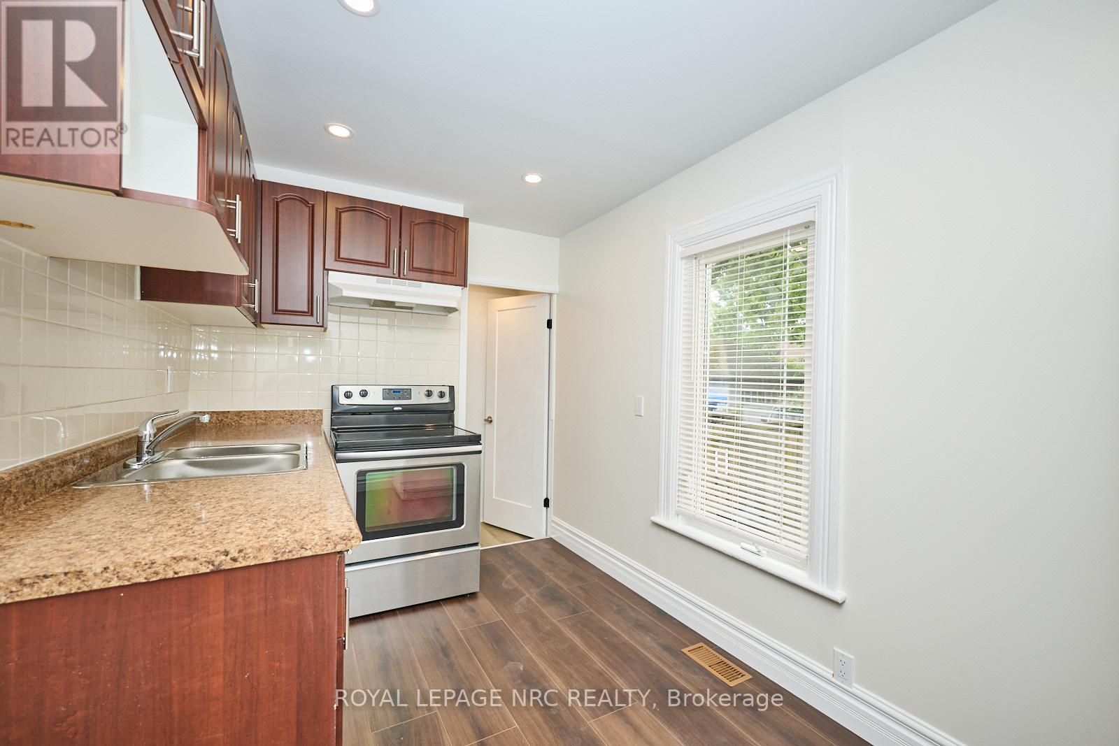 Property at 9 ASHER STREET image 4