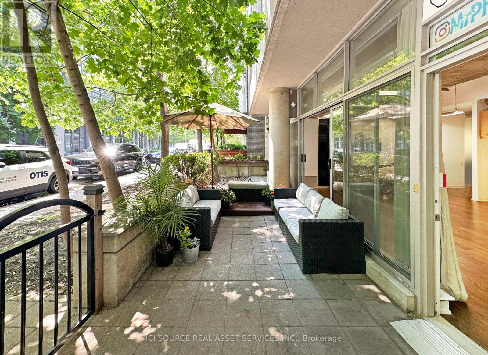 103 - 66 Portland Street, Toronto (Waterfront Communities), Ontario  M5V 2M6 - Photo 2 - C12231370