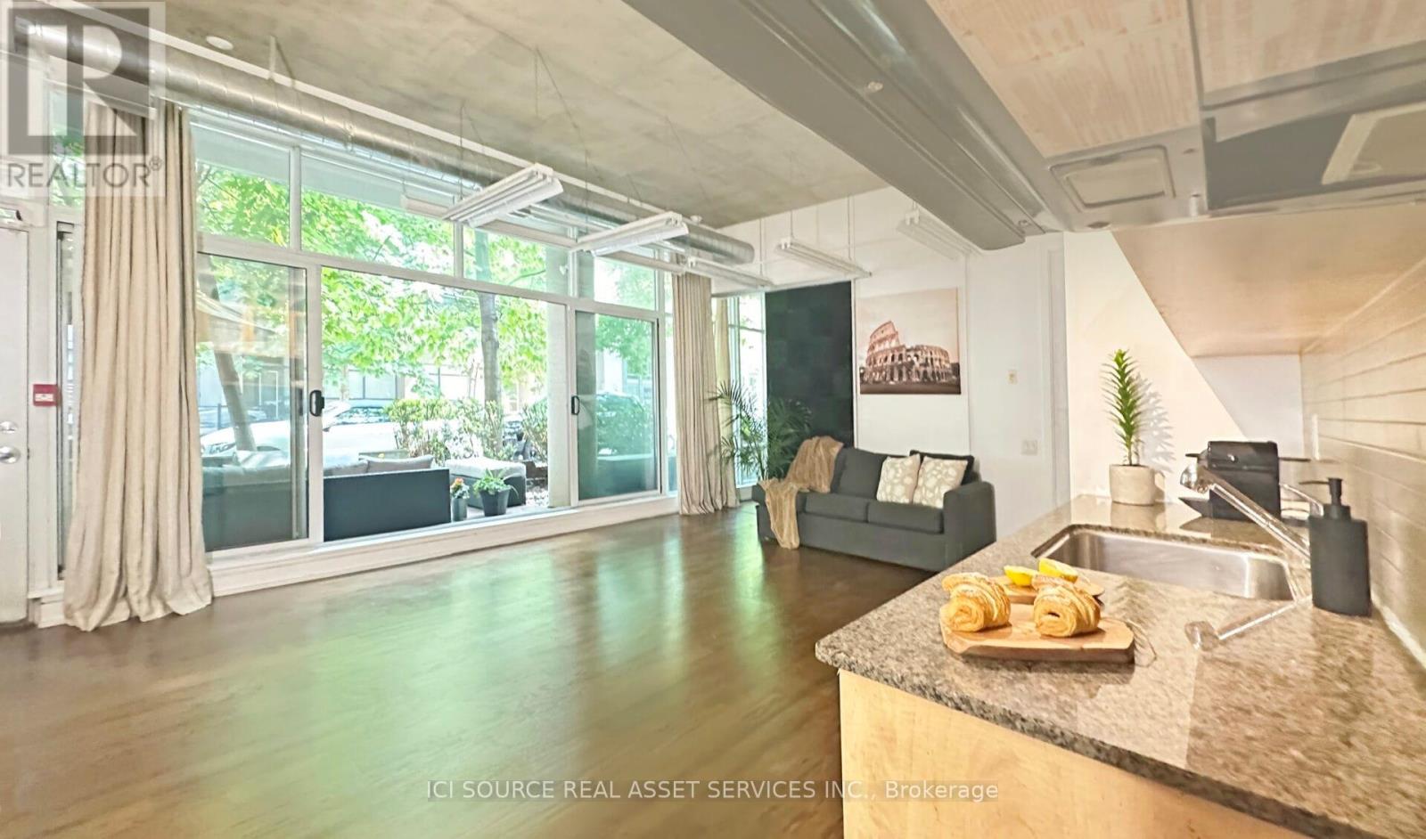 103 - 66 Portland Street, Toronto (Waterfront Communities), Ontario  M5V 2M6 - Photo 7 - C12231370