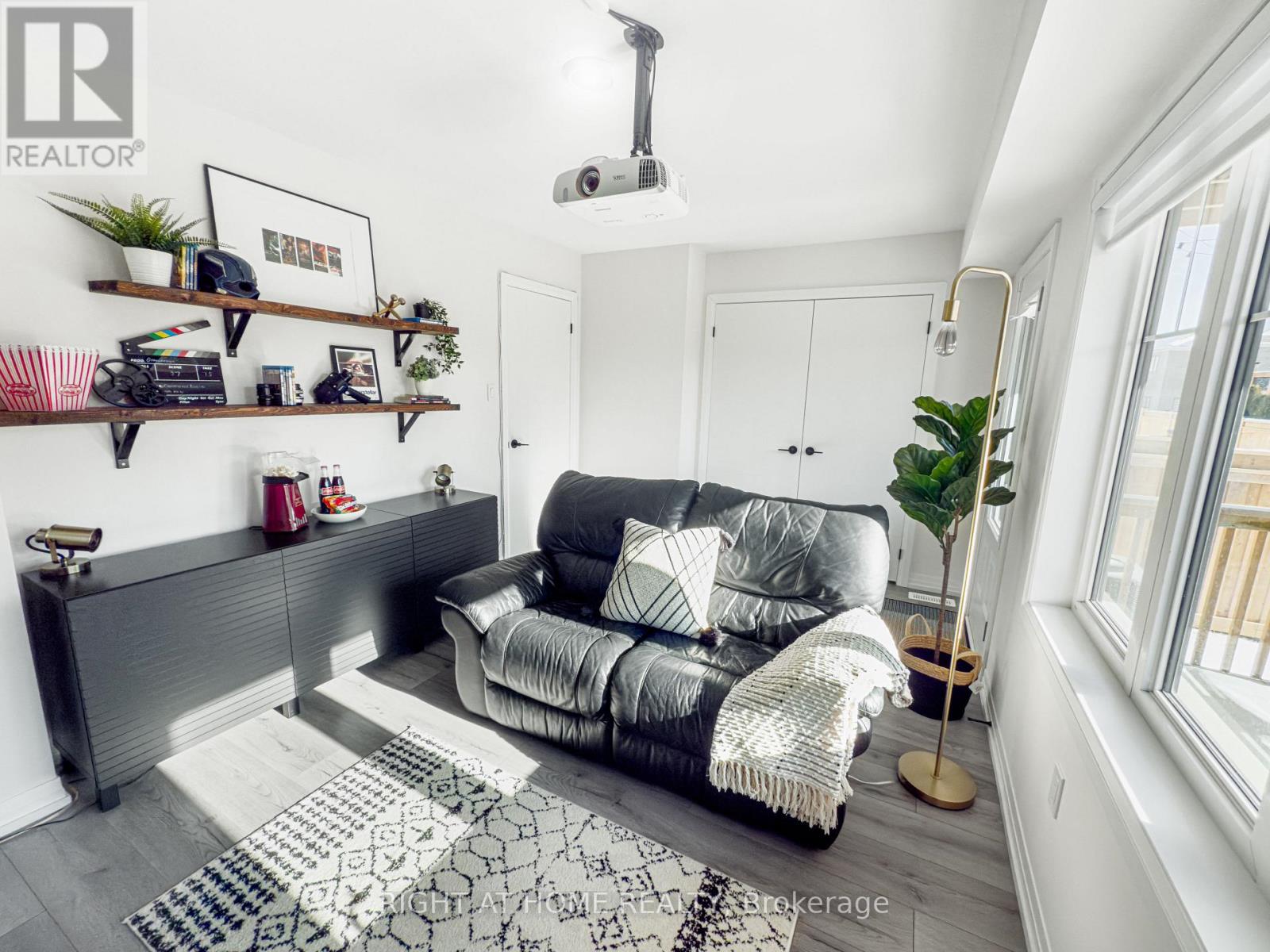 Property at 31 BAVIN STREET image 4
