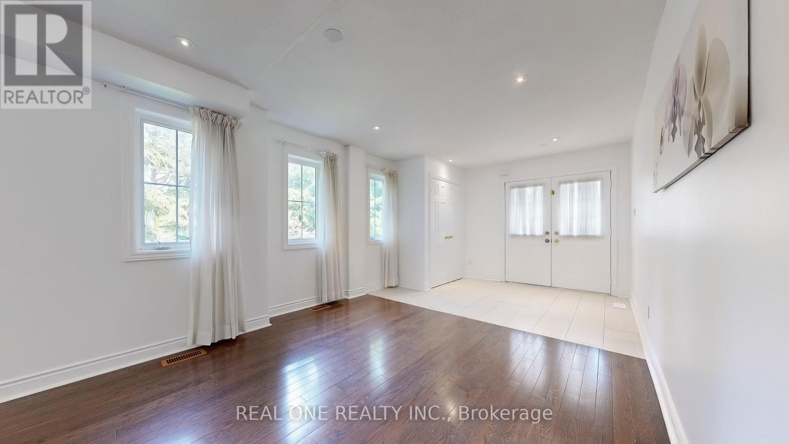 Property at 191 HELEN AVENUE image 3