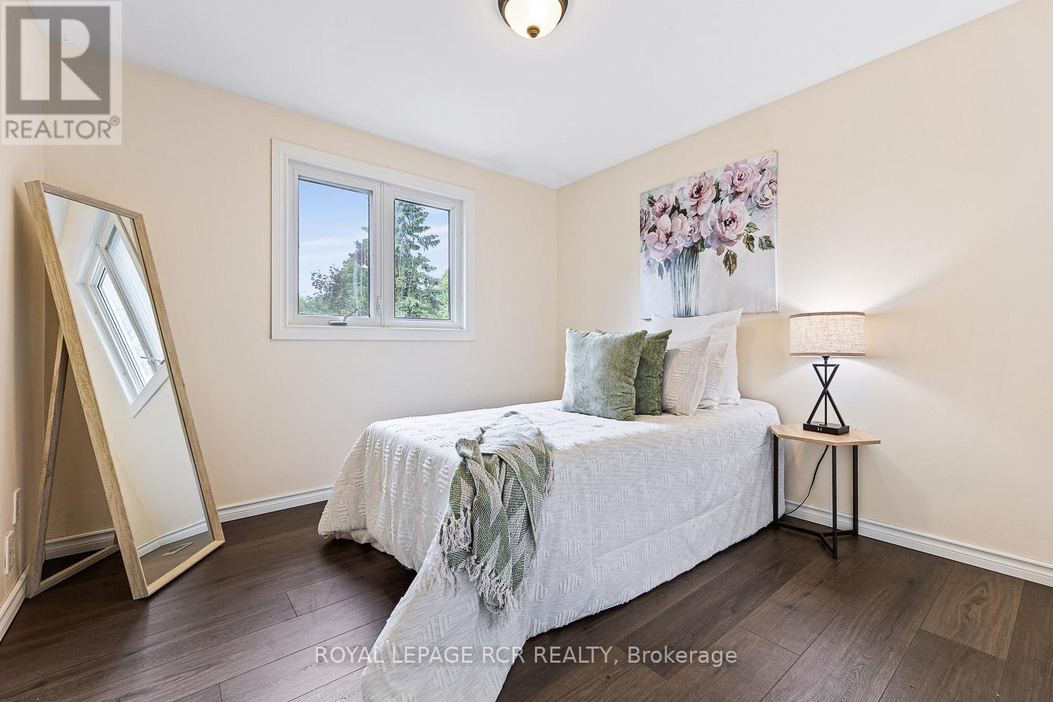 27 Rustic Crescent, Orangeville, Ontario  L9W 1T1 - Photo 19 - W12231353