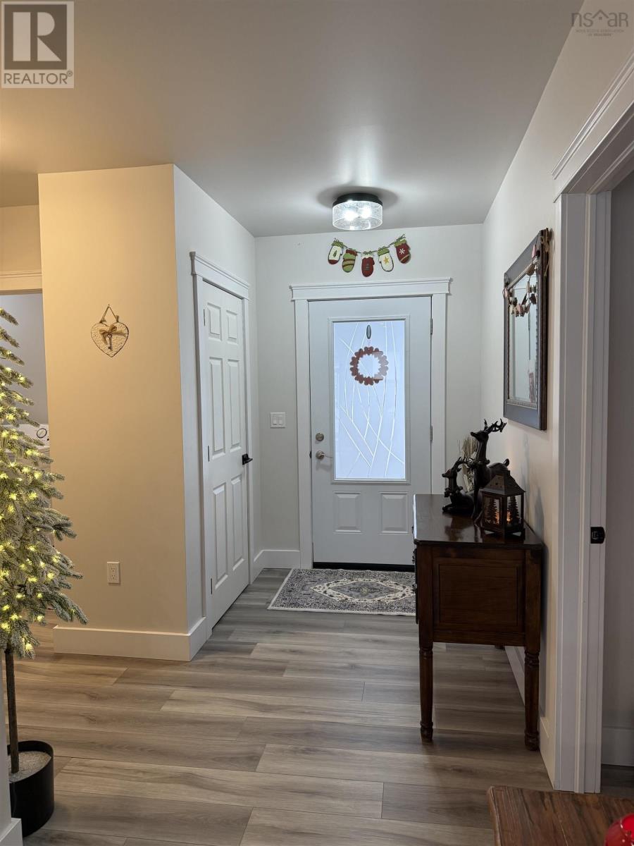 Property at 116 Stellar Streets image 3