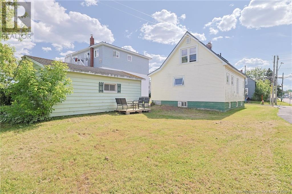 Property at 69 Cedar image 4