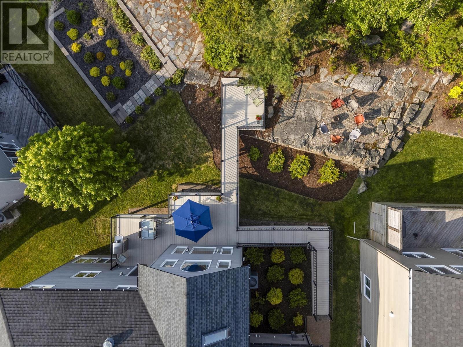 Property at 70 William Borrett Terrace image 2