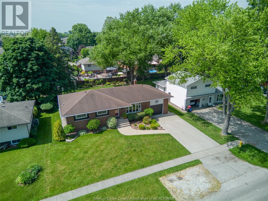 Property at 450 MAPLE AVENUE image 3
