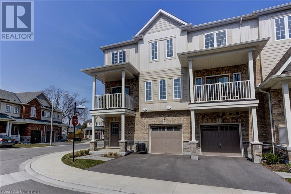 Property at 3 ROSEBERRY Lane image 3