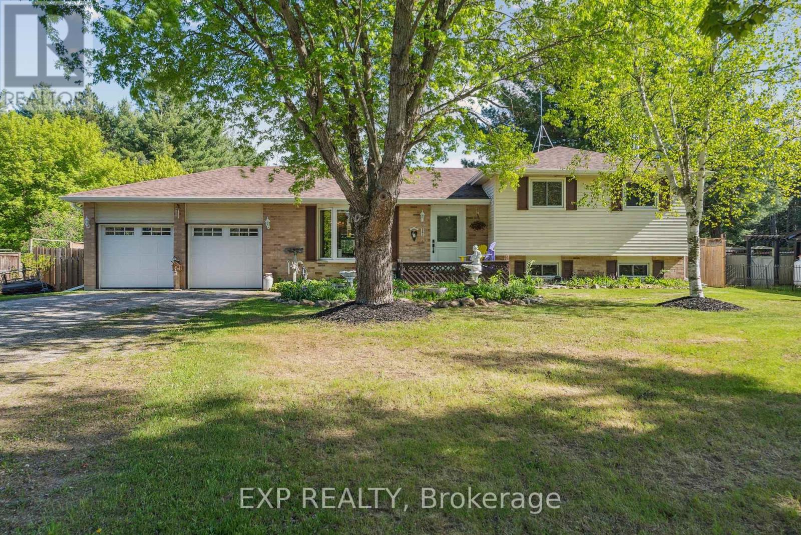8245 Main Street, Adjala-Tosorontio, Ontario  L0M 1M0 - Photo 2 - N12227646