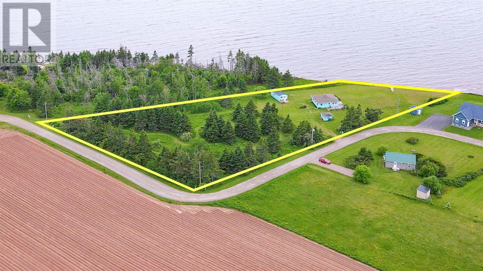 3 Oswald Road, Borden-Carleton, Prince Edward Island  C0B 1X0 - Photo 2 - 202510269