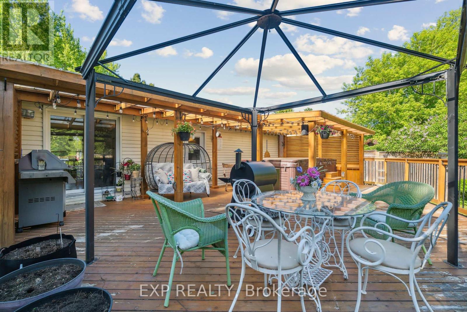 8245 Main Street, Adjala-Tosorontio, Ontario  L0M 1M0 - Photo 34 - N12227646
