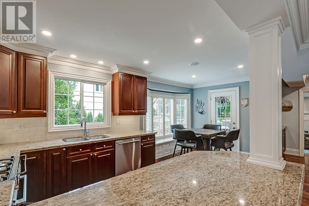 2428 Lakeshore Road, Burlington, Ontario  L7R 1C1 - Photo 11 - 40736340