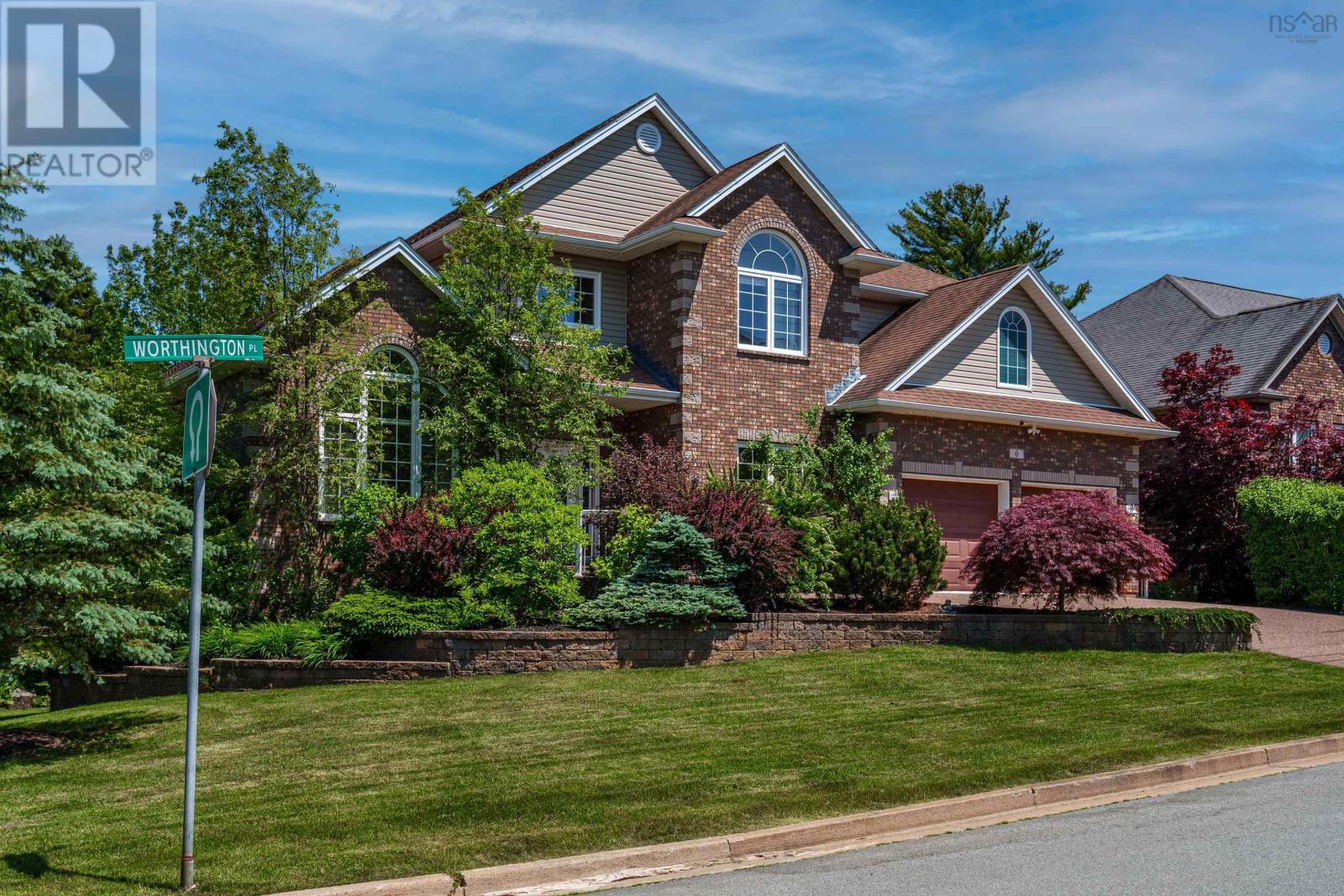 Property at 6 Worthington Place image 3