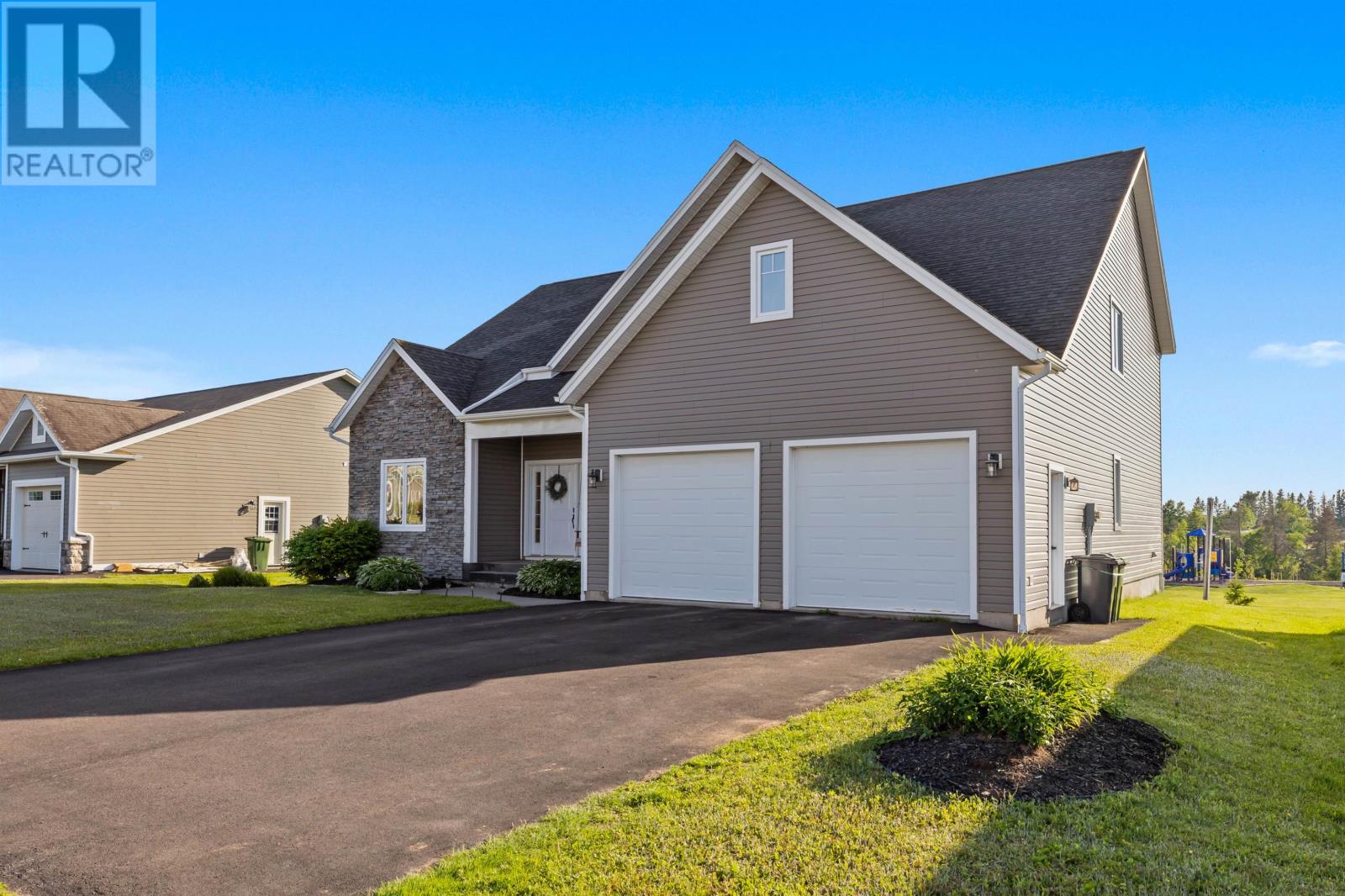 Property at 7 Nanak Avenue image 2
