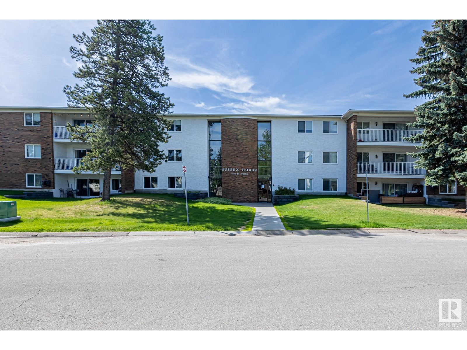 Property at #101 14825 51 AV NW image 1