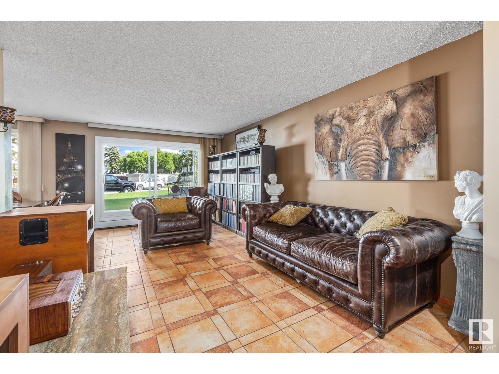 Property at #101 14825 51 AV NW image 2