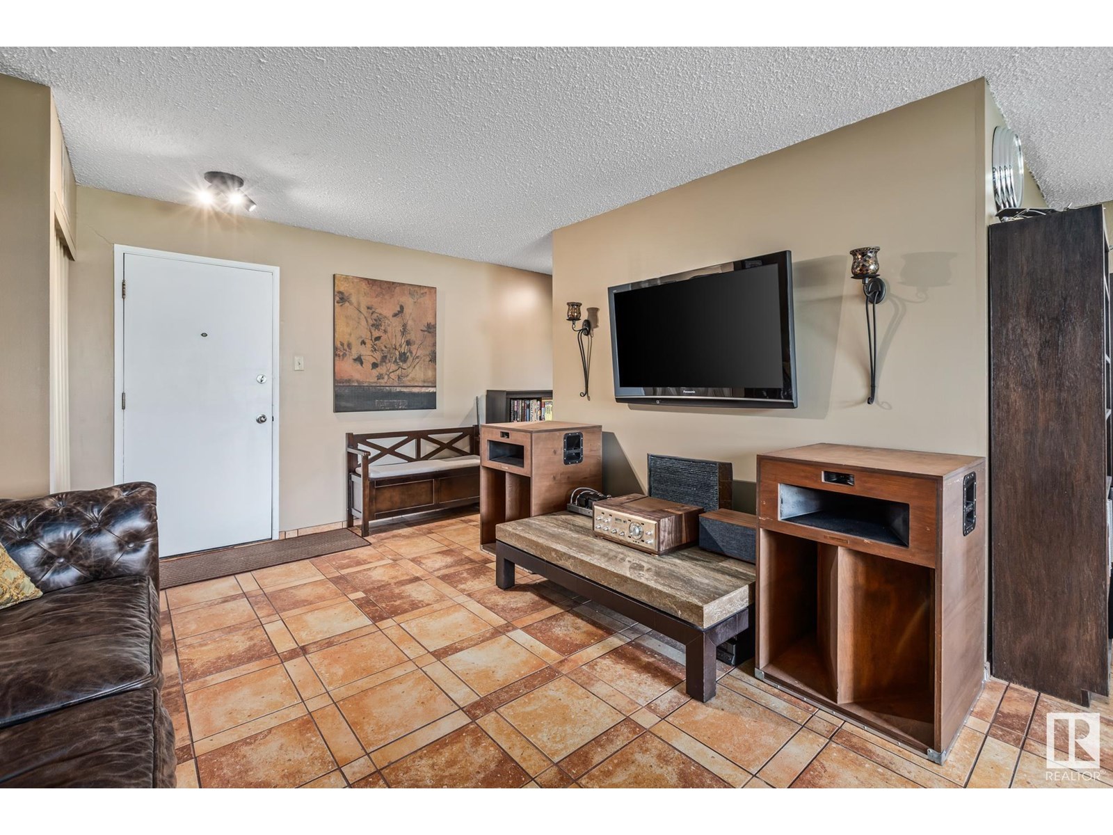 Property at #101 14825 51 AV NW image 5