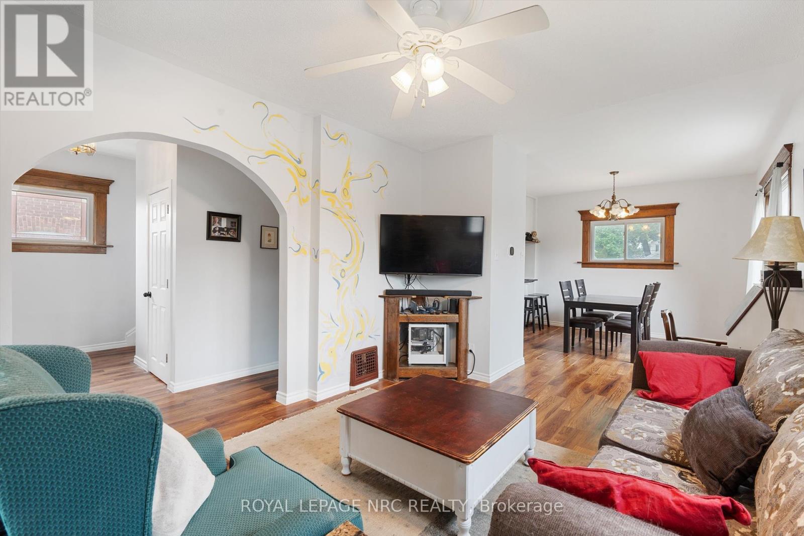 5129 Mcrae Street, Niagara Falls, Ontario  L2E 1P6 - Photo 10 - X12231022
