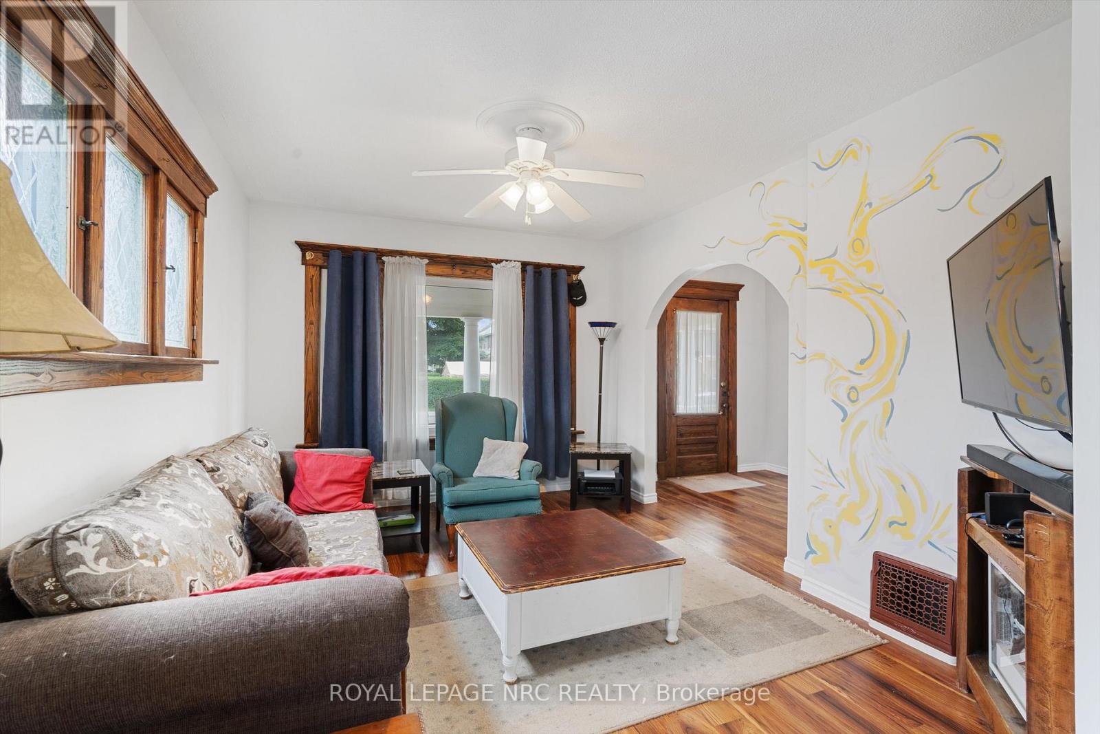 5129 Mcrae Street, Niagara Falls, Ontario  L2E 1P6 - Photo 9 - X12231022