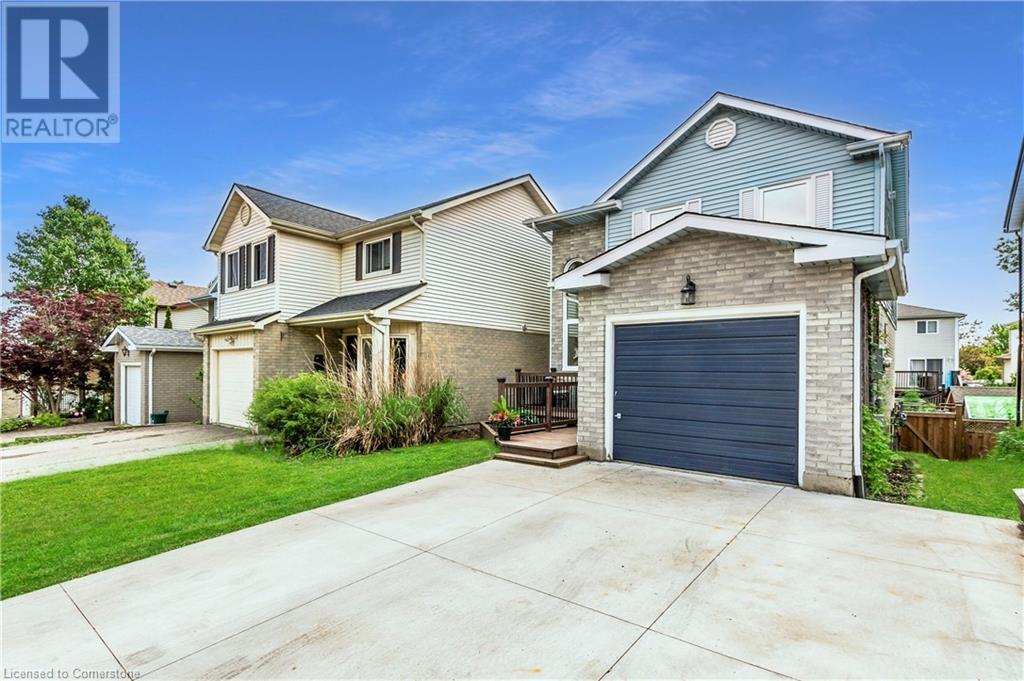 Property at 519B ROSEMEADOW Crescent image 3