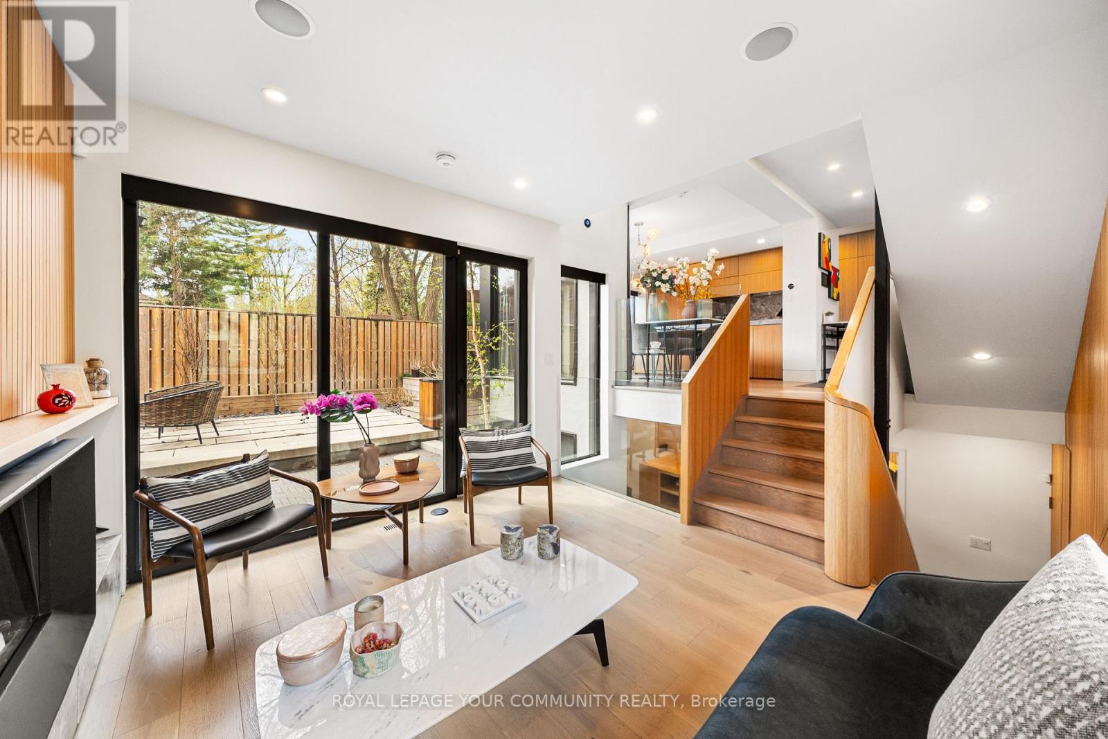 296 Elm Road, Toronto, Ontario  M5M 3V2 - Photo 14 - C12230895