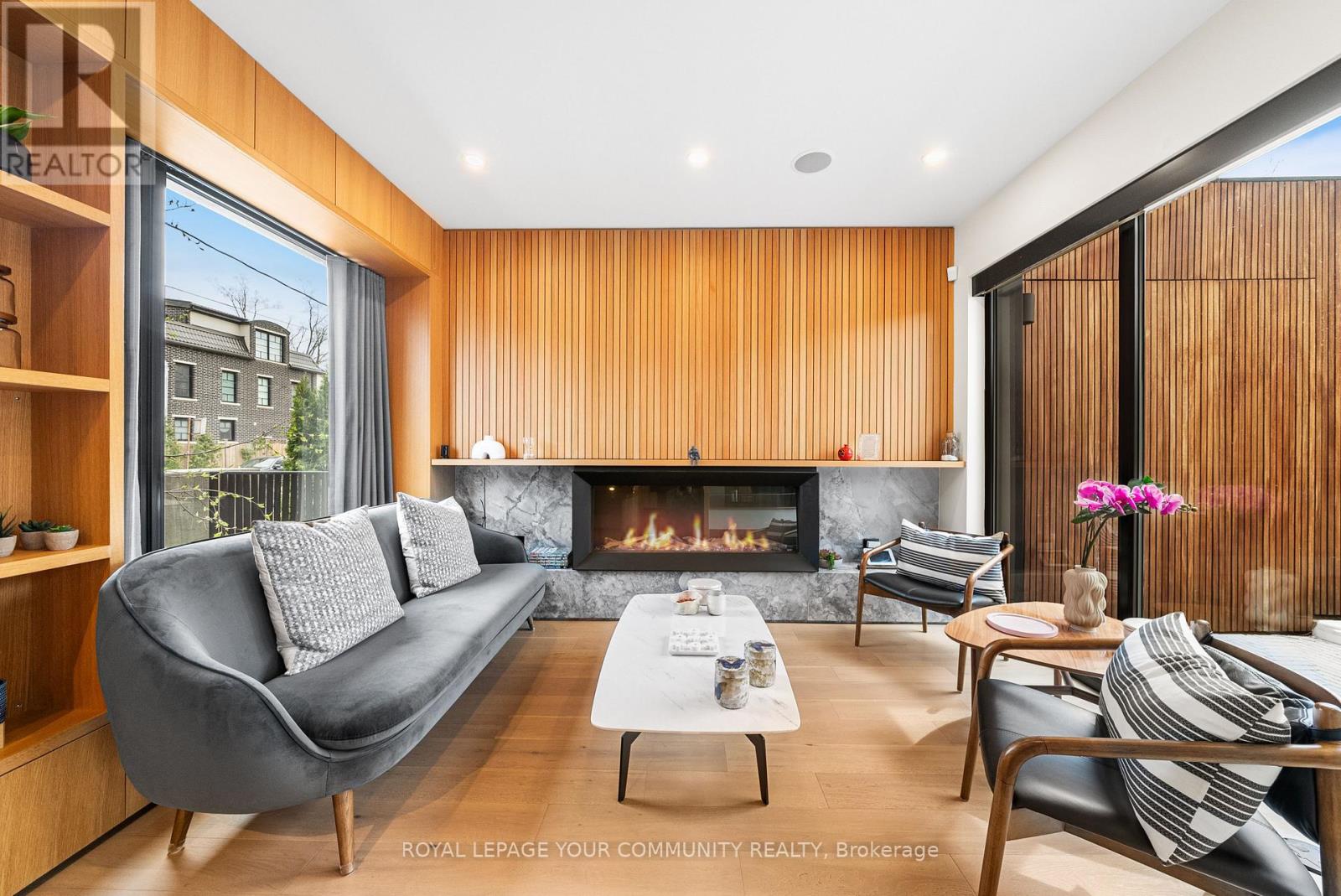296 Elm Road, Toronto, Ontario  M5M 3V2 - Photo 11 - C12230895