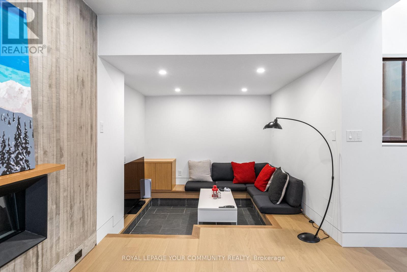 296 Elm Road, Toronto, Ontario  M5M 3V2 - Photo 38 - C12230895