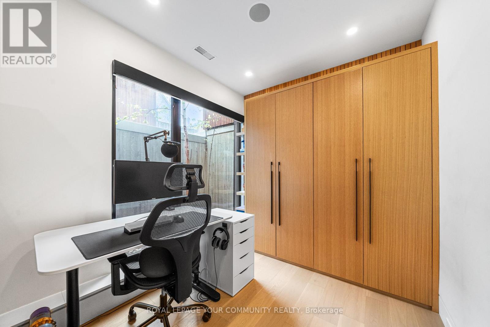 296 Elm Road, Toronto, Ontario  M5M 3V2 - Photo 43 - C12230895