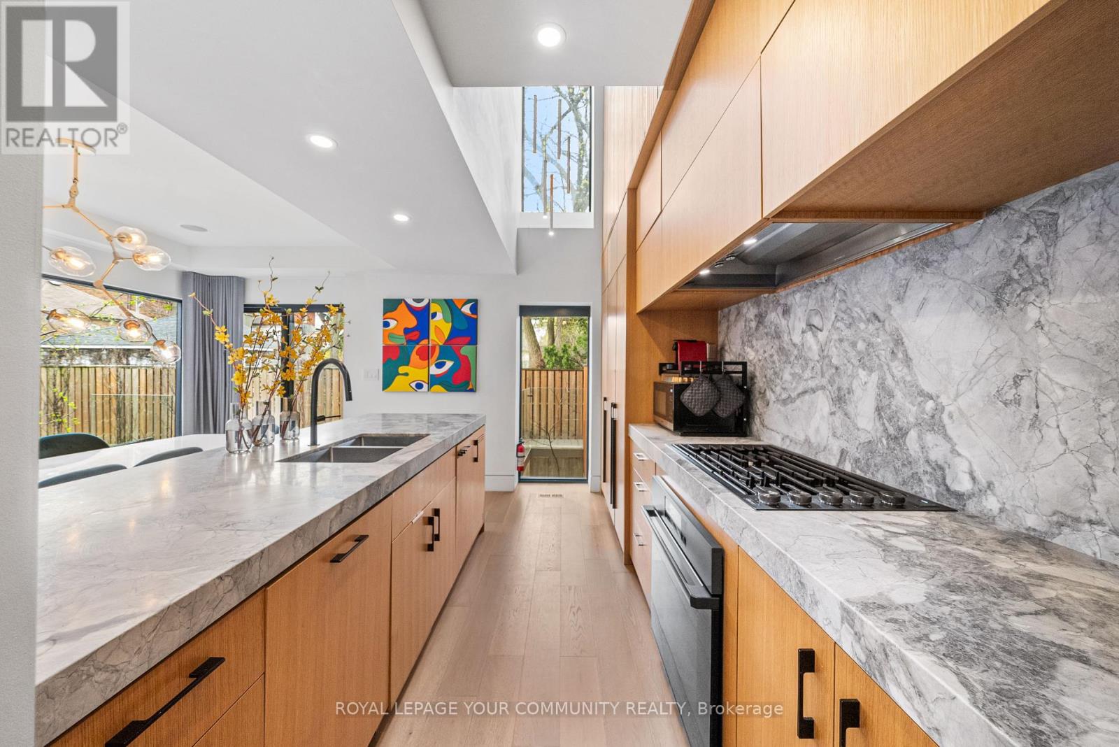 296 Elm Road, Toronto, Ontario  M5M 3V2 - Photo 8 - C12230895